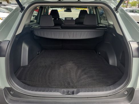 Used 2020 Toyota RAV4 XLE w/ Convenience Package FWD image 13