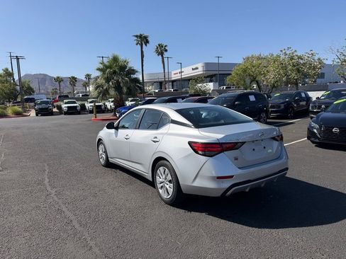 Used 2023 Nissan Sentra S image 8