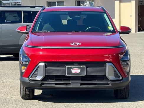Used 2024 Hyundai Kona SEL AWD/4WD image 11