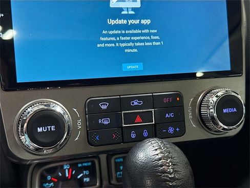 Used 2010 Chevrolet Camaro SS w/ RS Package image 18