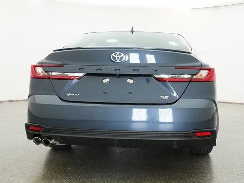 New 2026 Toyota Camry SE image 18