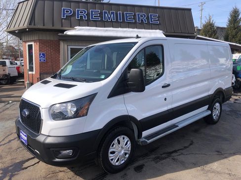 Used 2024 Ford Transit 250 T-250 w/ Exterior Upgrade Package image 9