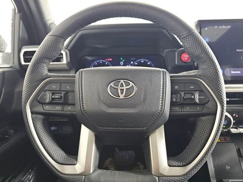 Used 2025 Toyota Tacoma 4x4 Double Cab Hybrid image 29