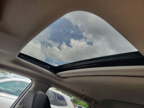 New 2026 Honda HR-V EX-L image 28