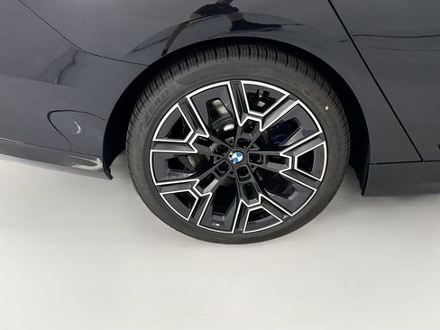 New 2027 BMW 530i xDrive w/ M Sport Package AWD/4WD image 32