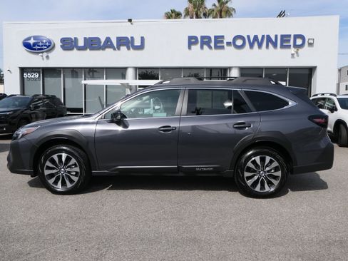 Certified 2025 Subaru Outback Limited image 2