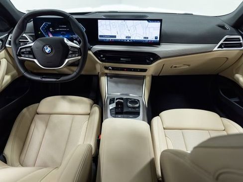 Certified 2025 BMW 430i xDrive Convertible AWD/4WD image 20