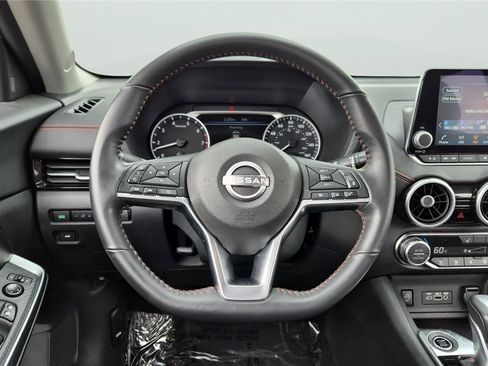 Used 2024 Nissan Sentra SR w/ Trunk Package FWD image 12