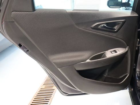 Certified 2025 Chevrolet Malibu LT FWD image 24