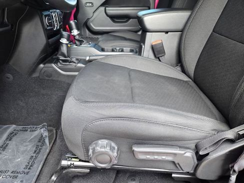 Certified 2022 Jeep Wrangler Unlimited Sport S image 26