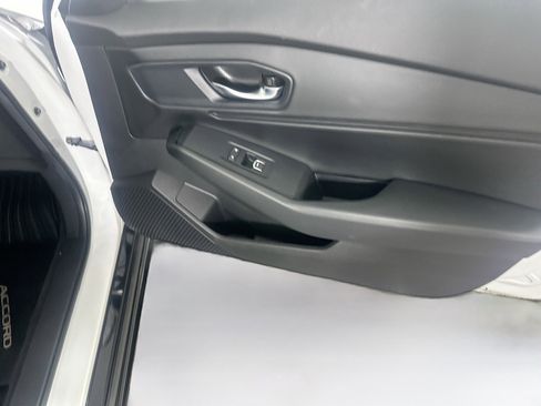 Used 2024 Honda Accord EX-L image 29