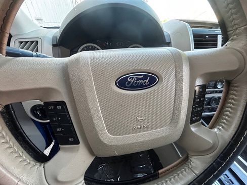 Used 2012 Ford Escape XLT FWD image 13