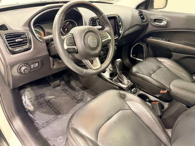 Used 2018 Jeep Compass Limited w/ Navigation Group AWD/4WD image 24