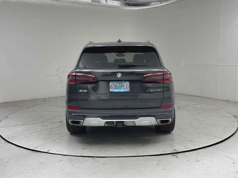 Used 2023 BMW X5 xDrive40i w/ Executive Package AWD/4WD image 3