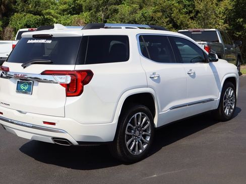 Certified 2023 GMC Acadia Denali w/ Denali Ultimate Package FWD image 9
