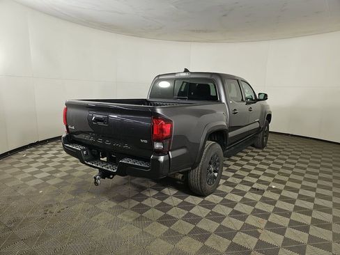 Used 2023 Toyota Tacoma SR5 w/ Technology Package image 6