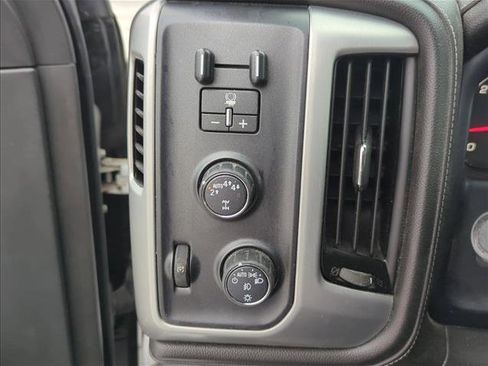 Used 2017 GMC Sierra 1500 SLE image 11