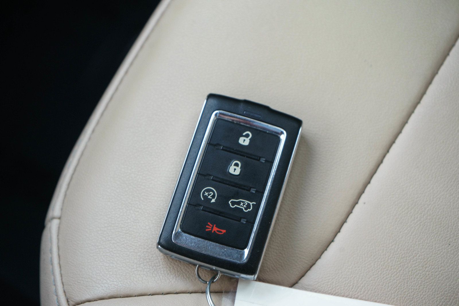 Used 2022 Jeep Grand Cherokee L Limited AWD/4WD image 29
