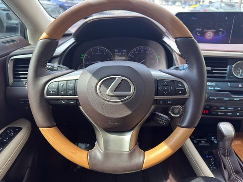 Used 2019 Lexus RX 350 FWD w/ Premium Package image 21