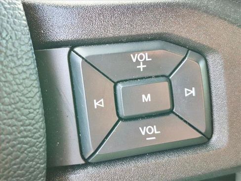 Used 2019 Ford F150 XL w/ Equipment Group 101A Mid AWD/4WD image 12