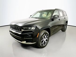 Used 2024 Jeep Grand Cherokee L Limited w/ Luxury Tech Group II video 3