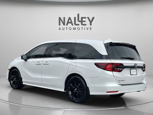 Used 2023 Honda Odyssey Sport image 5