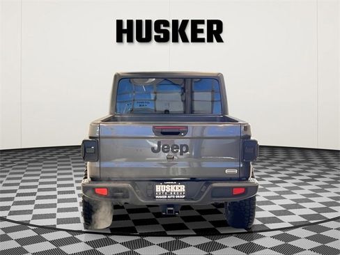 Used 2020 Jeep Gladiator Overland image 6