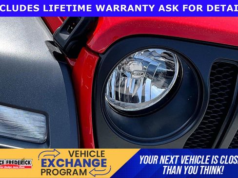 Used 2021 Jeep Wrangler Unlimited Sport AWD/4WD image 23
