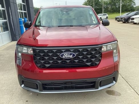 Used 2025 Ford Maverick XLT w/ Equipment Group 302A AWD/4WD image 3
