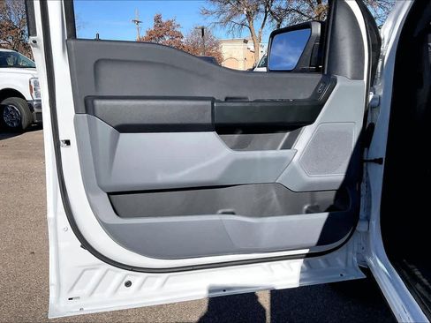 New 2025 Ford F150 XL w/ Equipment Group 103A High image 10