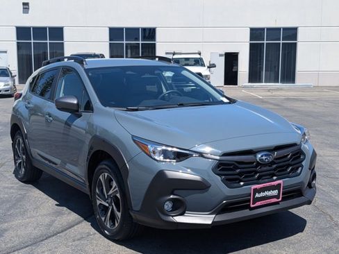 Used 2024 Subaru Crosstrek 2.0i Premium AWD/4WD image 3
