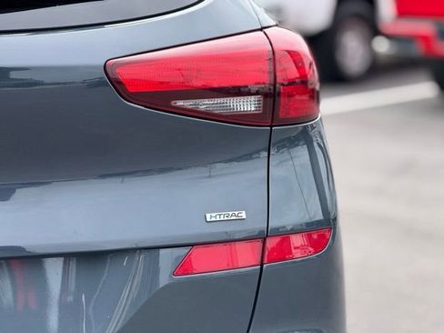 Used 2019 Hyundai Tucson SE image 11