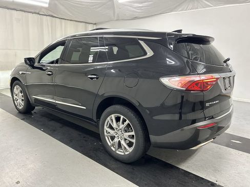 Used 2023 Buick Enclave Essence w/ Experience Buick Package AWD/4WD image 7