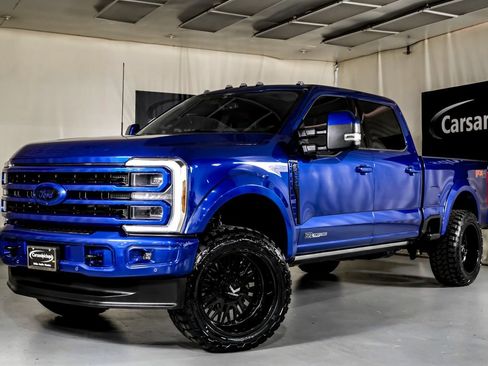 Used 2026 Ford F250 Platinum w/ FX4 Off-Road Package AWD/4WD image 5
