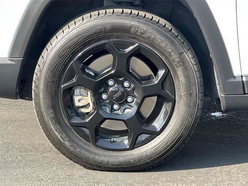 Used 2024 Jeep Compass Trailhawk image 25