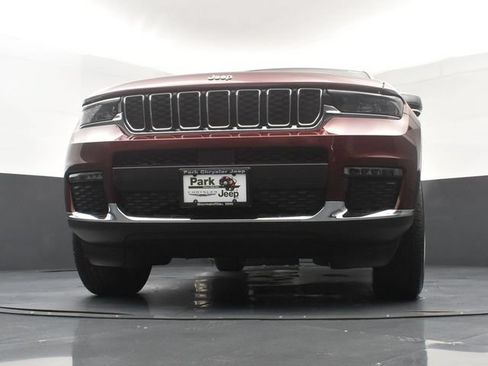 Used 2025 Jeep Grand Cherokee L Limited w/ Trailer Tow Package AWD/4WD image 20
