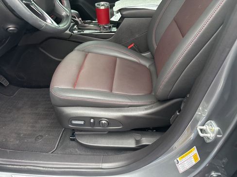 Used 2025 Chevrolet Blazer RS w/ Driver Confidence II Package image 12