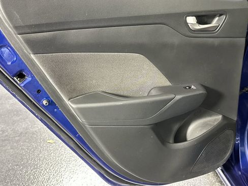 Used 2020 Hyundai Accent SE image 30