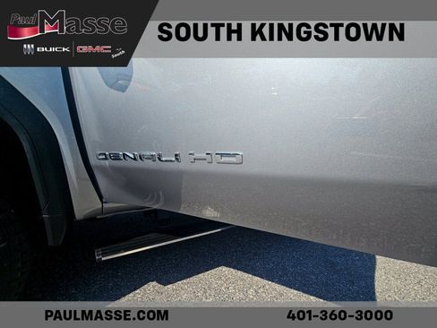 Used 2025 GMC Sierra 2500 Denali Ultimate AWD/4WD image 9