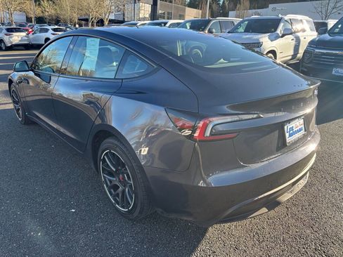 Used 2024 Tesla Model 3 Standard Range image 7