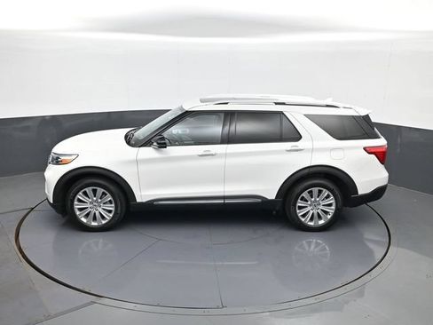 Used 2024 Ford Explorer Limited w/ Limited Technology Package AWD/4WD image 21