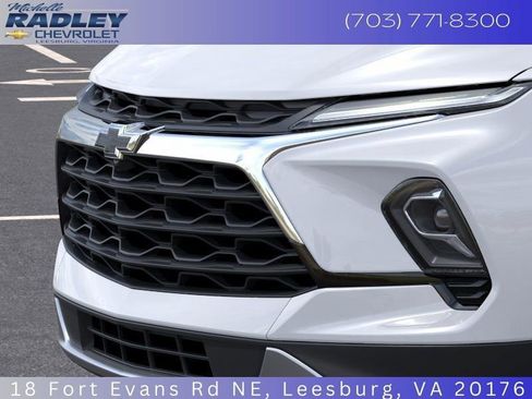 New 2025 Chevrolet Blazer LT w/ Convenience Package image 15