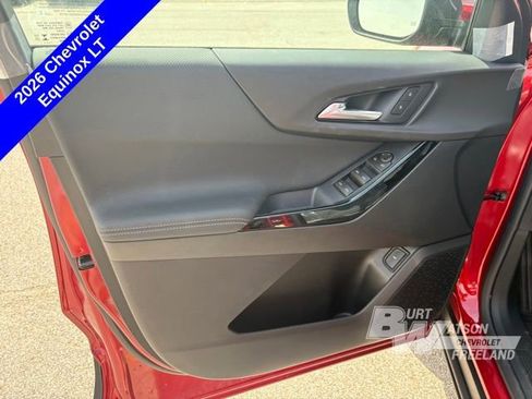 New 2026 Chevrolet Equinox LT w/ Convenience Package II AWD/4WD image 9