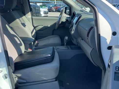 Used 2019 Nissan Frontier SV w/ Value Truck Package image 21