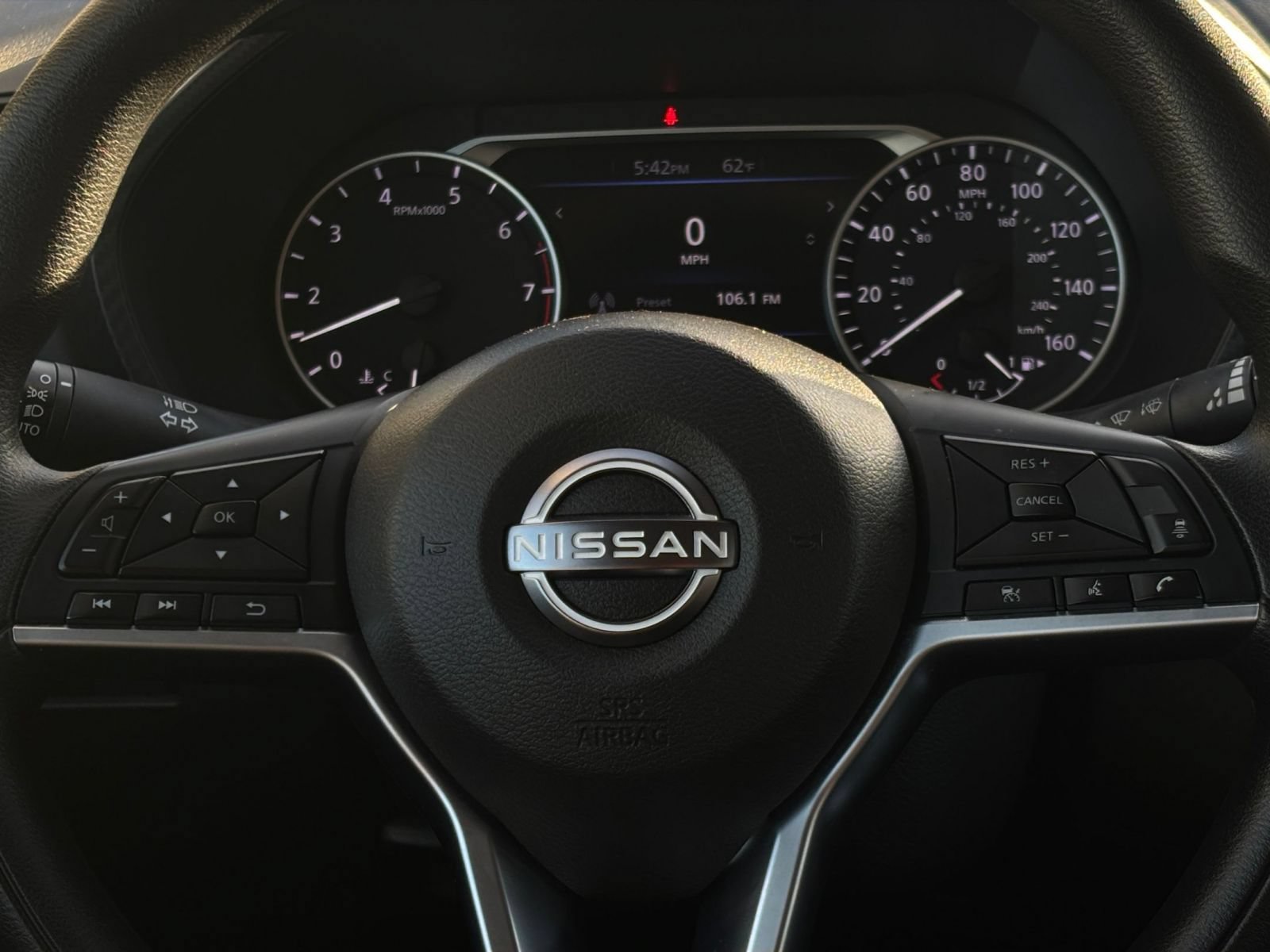 Used 2025 Nissan Sentra SV FWD image 22