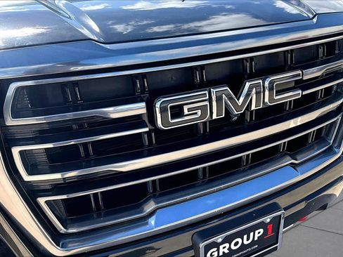 Used 2023 GMC Yukon XL AT4 w/ AT4 Premium Package AWD/4WD image 30