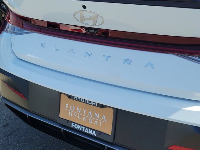 New 2026 Hyundai Elantra SEL Sport Premium FWD image 22