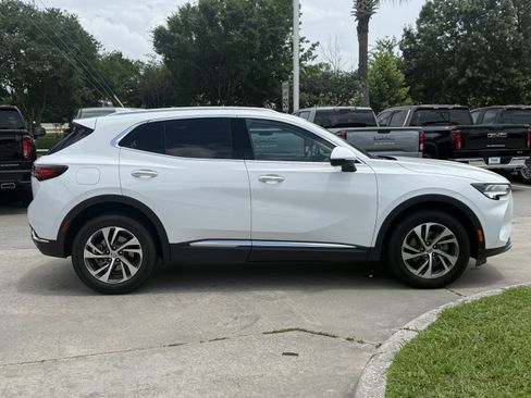 Used 2023 Buick Envision Essence FWD image 3
