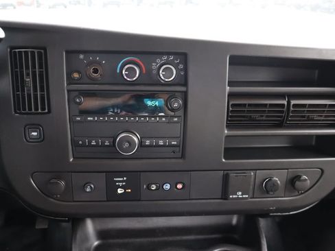 Used 2019 Chevrolet Express 2500 w/ Driver Convenience Package RWD image 11