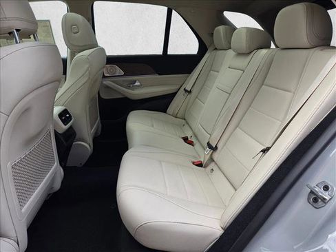 New 2026 Mercedes-Benz GLE 450 4MATIC image 16